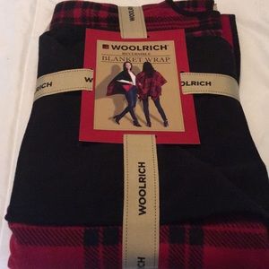 Reversible blanket wrap